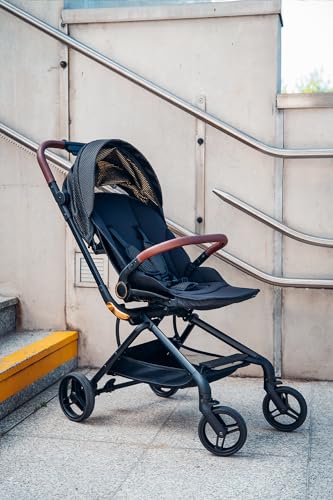 MoMi ADELLE Kinderwagen, klappbar mit 360° Sitz, bis 22 kg